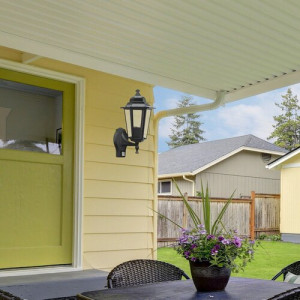 Aplica exterior Velence 1xE27 metal/sticla negru Rabalux