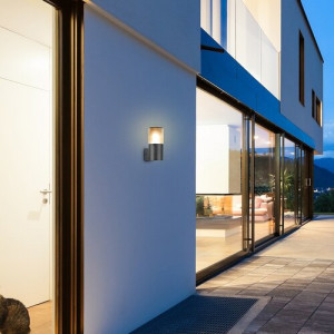 Aplica exterior Teplice 1xE27 metal/acril negru/fumuriu Rabalux