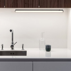 Lampa de dulap/cabinet Greg LED 9W acril negru/alb Rabalux