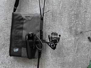 Geanta SPRO Freestyle Ultra Free V2 + 2 cutii twistere (90x5x20 cm) - Img 2