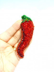Brosa Ardei rosu, cristale, handmade - Img 2