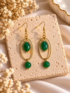 Cercei cu Jad Verde și accesorii aurii