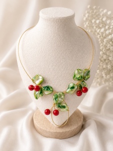 Necklace Blue flowers
