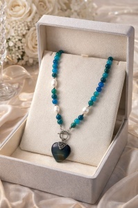 Colier cu Agate Turcoaz, Perle Naturale și Pandantiv Elegant