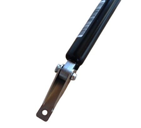 Piston gaz 1500N (150 Kg forta) pentru ridicare capac beci