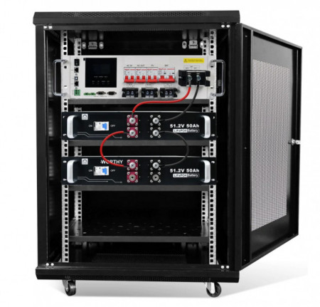 UPS cu invertor hibrid de 5000W cu 2 baterii LiFePO4 pentru sisteme solare, sisteme eoliene, industriale