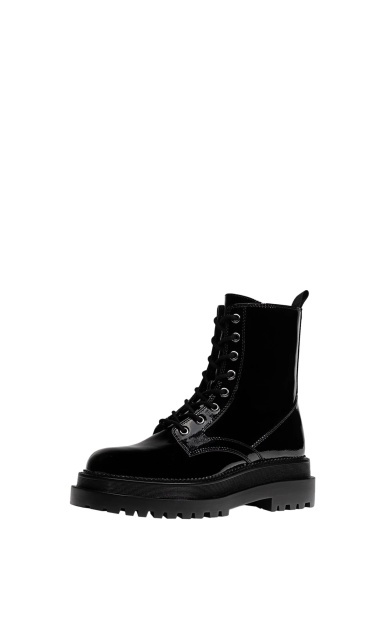 STR ShinyBoots