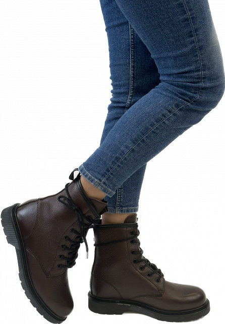 5th Avenue Burgundy Boots