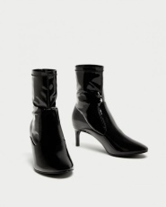 Zara Crismas - Img 5