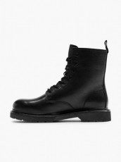 5th Avenue Shiny Black Boots - Img 4