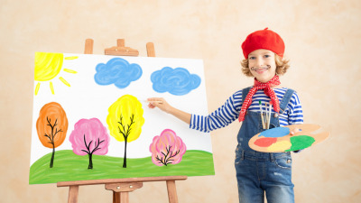 Arta picturii – creativitate și exprimare. Sfaturi pentru copilul tău pentru primele lecții de pictură