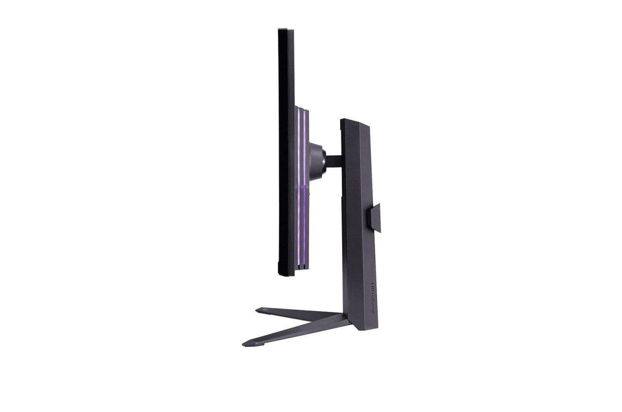 MONITOR 32