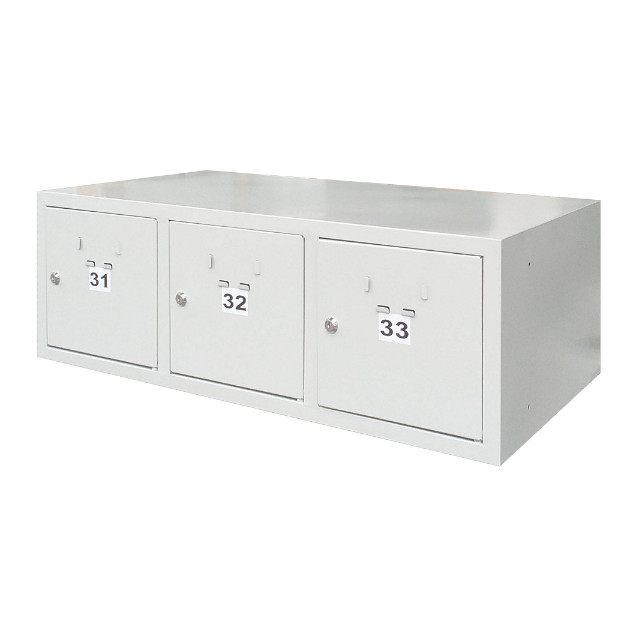 PRIME D843 • Suprapozabil pentru vestiar cu 3 uși 889x450x300LxlxH (mm) / Dimensiuni exterioare
