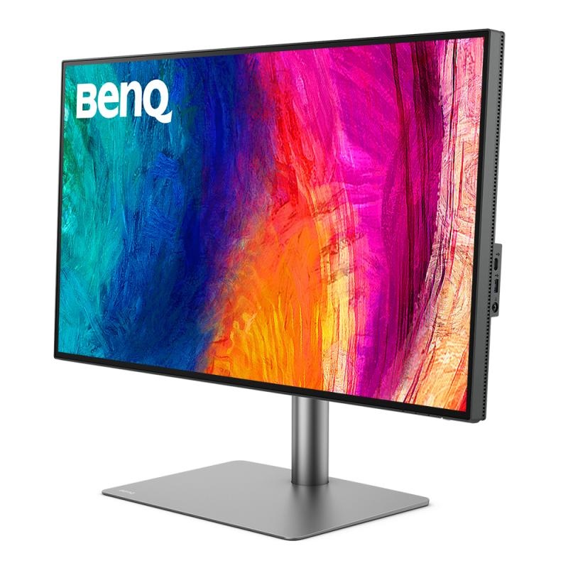 MONITOR 32