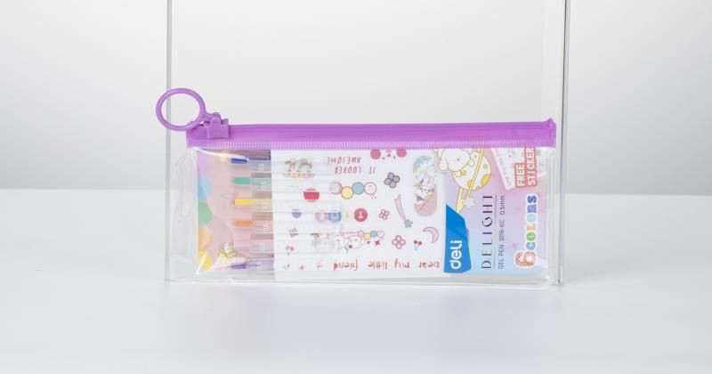 Set 6 bucati pixuri cu gel Deli Delight , cu mecanism, 0.5 mm, diverse culori