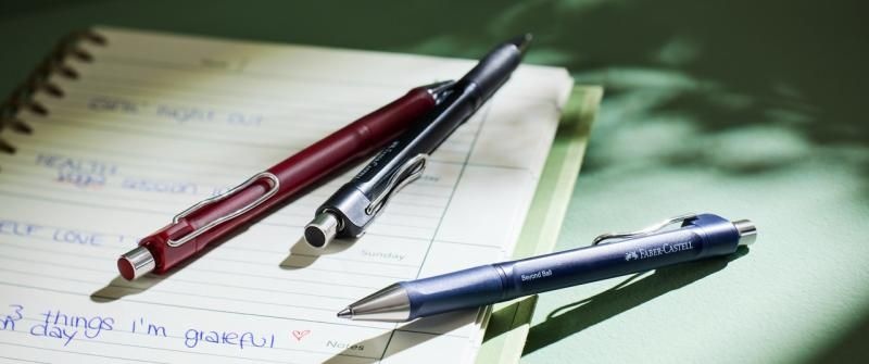 Pix cu mecanism Faber-castell M Beyond