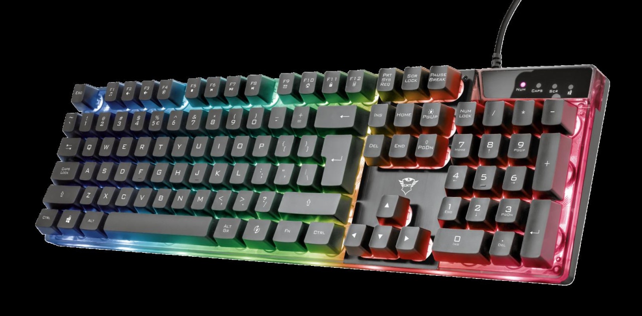 Tastatura Trust GXT 835 Azor cu fir, ng - PRODUS RESIGILAT! - 1 | YEO