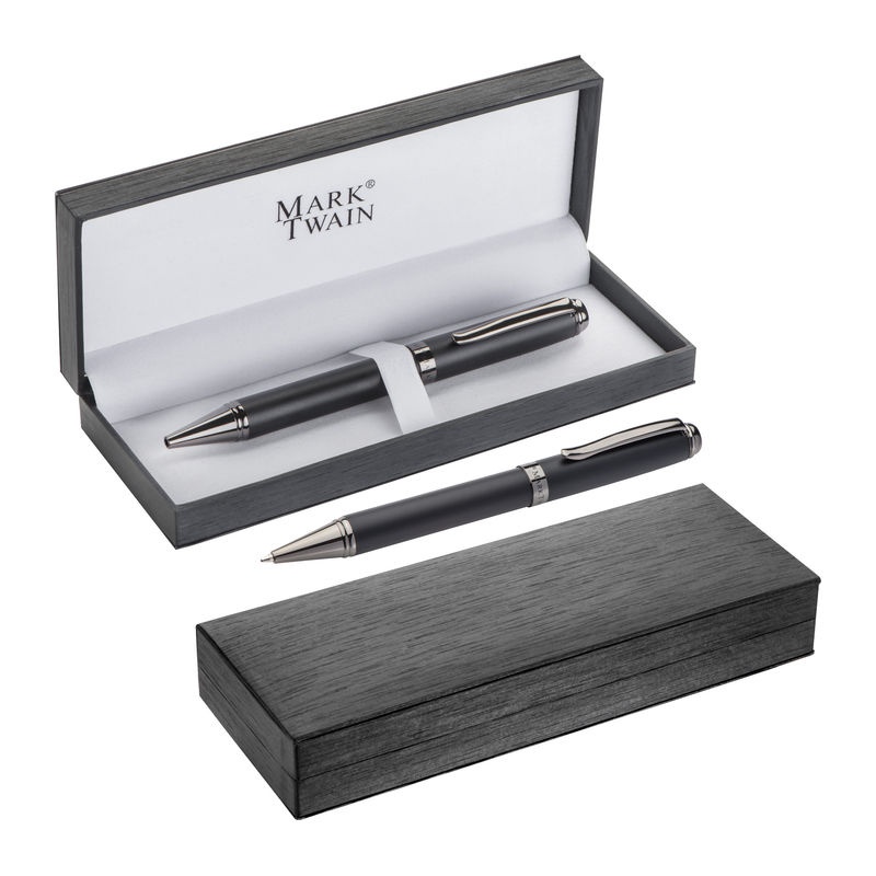 Pix din metal de culoare închisă Mark Twain