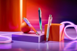 Pix cu mecanism Faber-castell Flow Poly ball, XB4