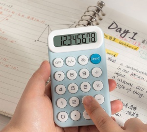 Calculator de buzunar, 8 digits, 11 x 15 x 3 cm, M10 Deli5