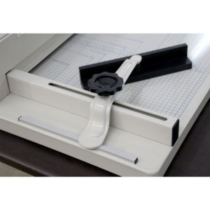 Ghilotină manuală profesională Unitec YG858/A45
