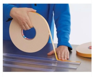 Bandă dublu adezivă buretată Tesa, 19mm x 25m3