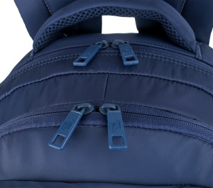 Rucsac Oxford Bicolor, 2 compartimente, 32 x 44 x 18 cm, 25 l, compartiment captusit, 2 buzunare frontale, buzunar exterior ascuns cu fermoar dublu pentru dreptaci / stangaci, eticheta nume, suport orar, maner si barete buretate, nylon reciclat