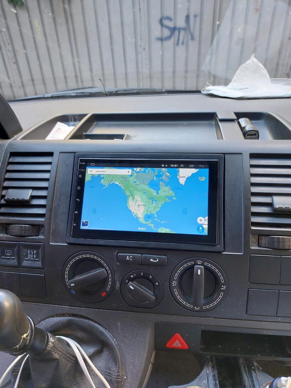 ze ijs Dollar Navigatie Android VW Transporter Youtube GPS BT