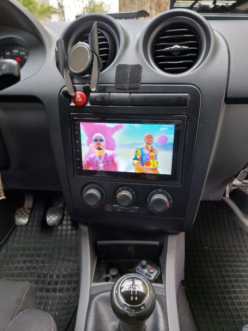 Navigatie Android Seat Ibiza Waze Youtube GPS BT