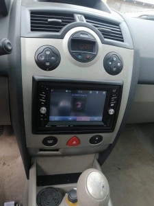 Player Mp5 Renault Megane 2
