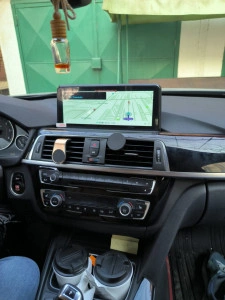 Navigatie Android BMW seria 3 F30 F31 Waze YouTube GPS