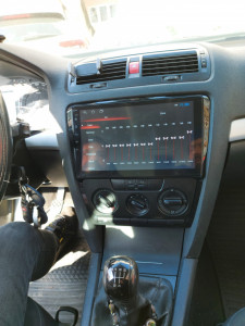 Navigatie Android Skoda Octavia 2 display 10" - Img 7