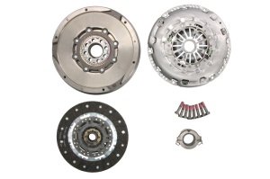 Kit ambreiaj si volanta TOYOTA COROLLA 2.0 D-4D LUK 600 0320 00