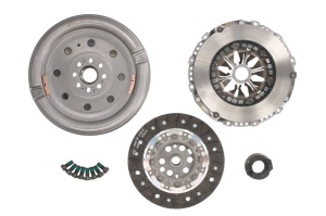 Kit ambreiaj si volanta VW GOLF VI 1.8 TFSI LUK 600 0146 00 - Img 2