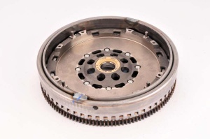 Volanta MERCEDES-BENZ VANEO (2002-2005) 1.7 CDI CV Semiautomata LUK 415 0107 10