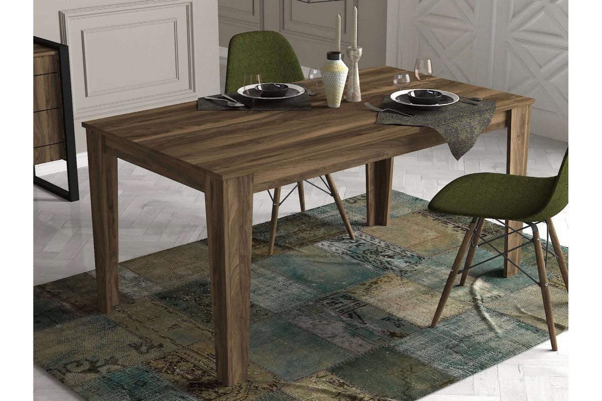 2. Stilul clasic în designul interior - cum poți amenaja un spațiu în stilul clasic- masa dining, scaune verzi-min Stilul clasic - caracteristicile sale în designul interior. Cum poți amenaja un spațiu în stilul clasic?, 14,