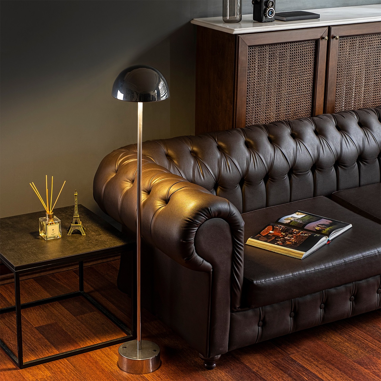 Lampadar, Peak ember, UnicUtil, Culoarea Chrome