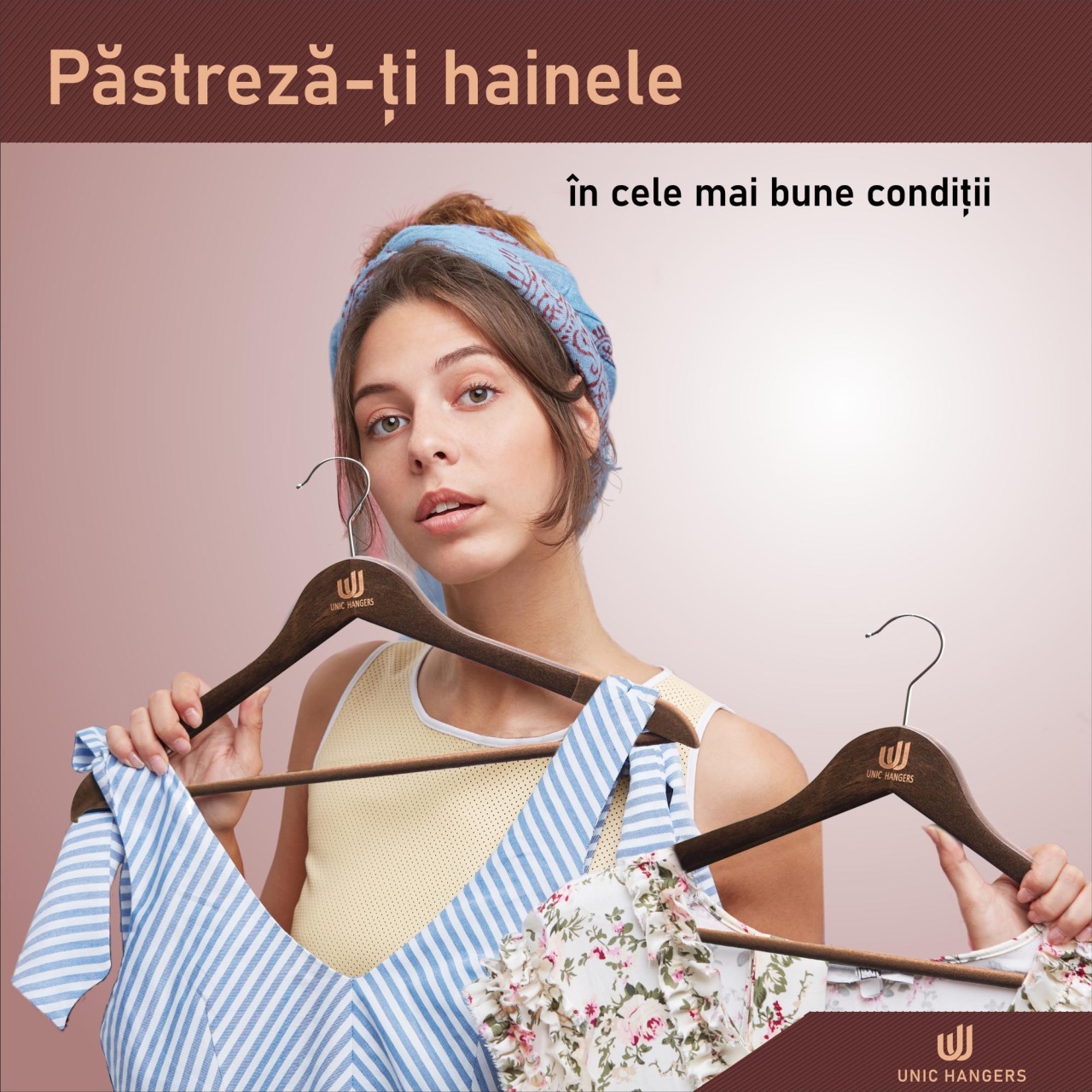 Umeraș din lemn cu margini de catifea, Vintage, 1 bucata - imagine 8