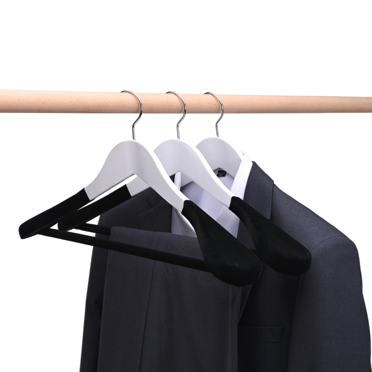 Umeraș anti-alunecare din lemn cu carlig metalic si bara pentru pantaloni, Alb, 1 bucata - imagine 6