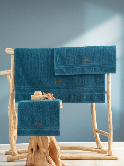 Set de prosoape 3 bucati, Comfort Plush, UnicUtil, Petrol Albastru