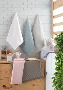 Set de prosoape 6 bucati, Classic Style, UnicUtil, Multicolor - Img 1