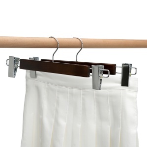 Umeraș din lemn cu clipsuri metalice, pentru pantaloni, Vintage, 1 bucata - Img 6