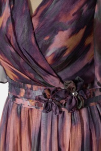 Rochie eleganta din voal R 239 mov multicolor - Img 3
