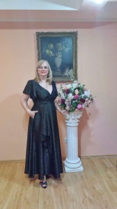 Rochie eleganta neagra din saten cu volan
