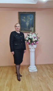Costum cu fusta 15 negru