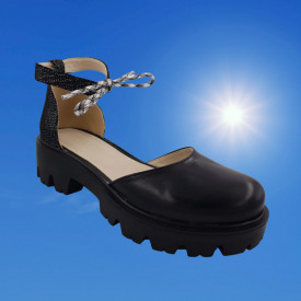 Pantofi sanda dama casual, piele naturala, barete cu sireturi colorate, talpa usoara, crampoane, imprimeu cu puncte albe, negru, Sandali