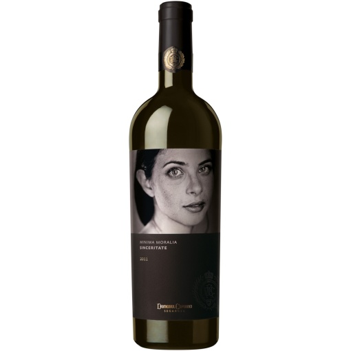 Vin Alb Sec Minima Moralia Sinceritate Domeniul Coroanei Segarcea 0.75L