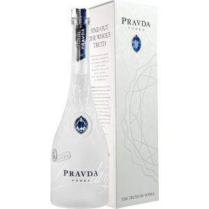 Vodka Pravda Cutie Cadou 0.7L