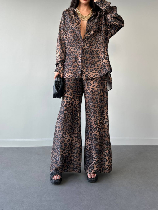Costum din doua piese, bluza si pantaloni largi, cu imprimeu, Leopard