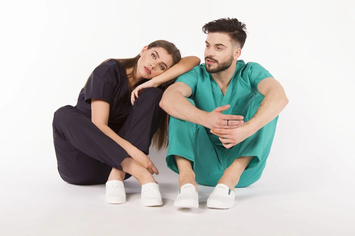 Cu ce se ocupă un medic ortoped – descoperă detalii despre această specialitate complexă